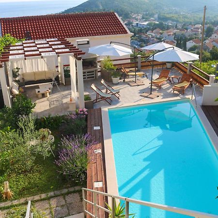 Villa My Rose With A Private Pool มลินี ภายนอก รูปภาพ