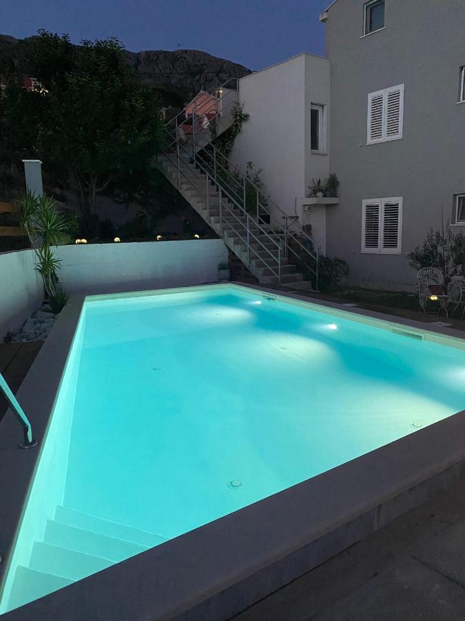Villa My Rose With A Private Pool มลินี ภายนอก รูปภาพ