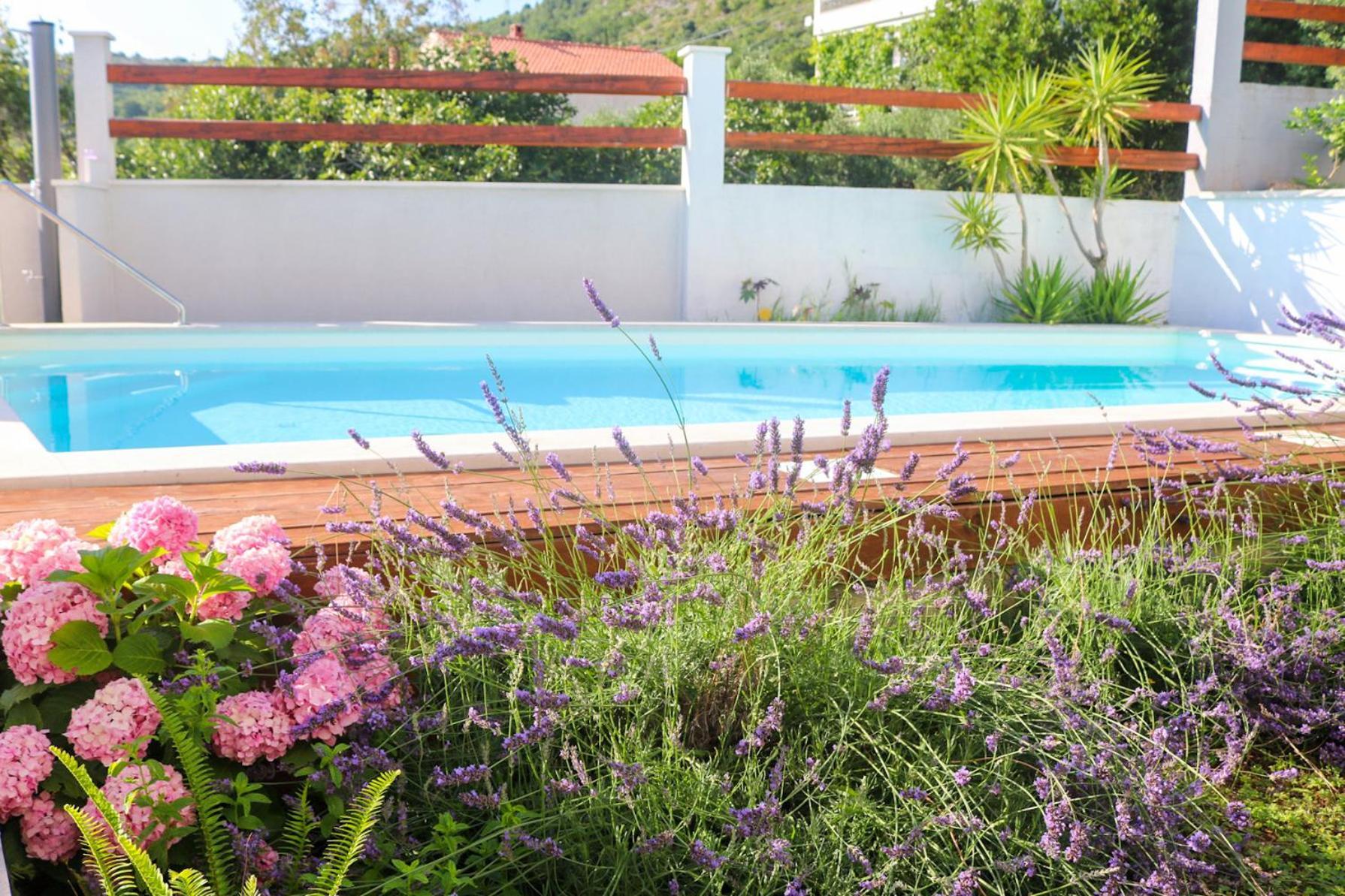 Villa My Rose With A Private Pool มลินี ภายนอก รูปภาพ